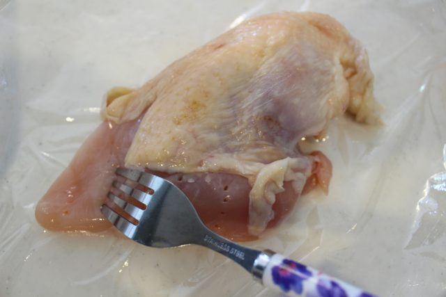 IMG 9497 レンジで簡単鶏チャーシュー。胸肉しっとりやわらかレシピ