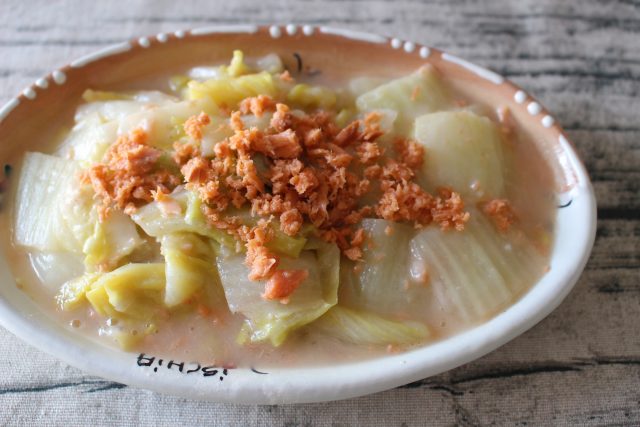 シチューの素で簡単レシピ 白菜と鮭のクリーム煮 つくりおき食堂