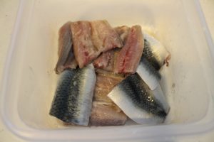 IMG 5182 人気の簡単な魚の常備菜レシピ。いわしとミニトマトの南蛮漬け