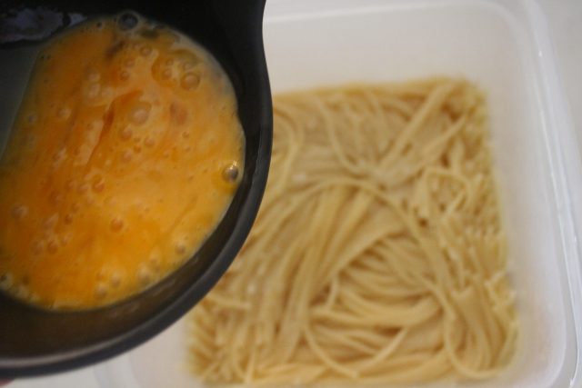 IMG 5770 レンジでゆでるパスタのレシピ。人気の和風たらこスパゲッティ