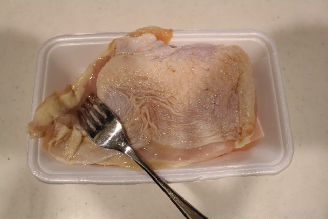 IMG 0244 人気の鶏胸肉が早く柔らかくなる簡単レシピ。ムネ肉やわらか甘辛しょうゆ煮