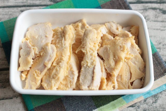 IMG 1667 鶏ムネ肉やわらかピカタのレシピ。レンジで簡単作り方。