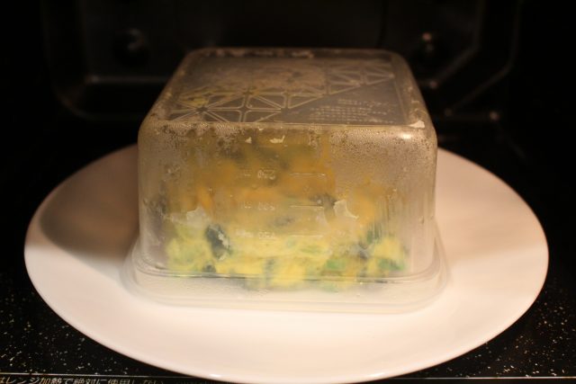 IMG 3801 卵の簡単作り置き常備菜レシピ。ほうれん草オムレツの作り方。