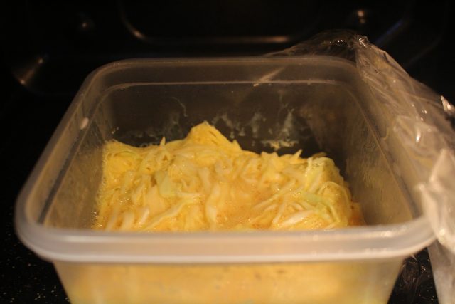 IMG 5565 人気の簡単常備菜レシピ。子供が喜ぶキャベツのオムレツの作り方
