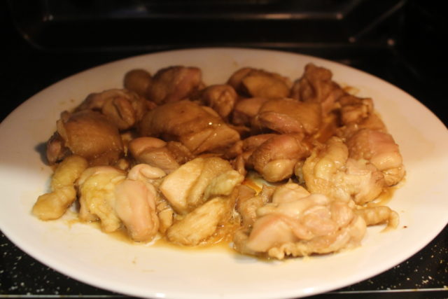 IMG 7459 人気のレンジで簡単お弁当レシピ。鶏モモ肉のポン酢焼きの作り方。