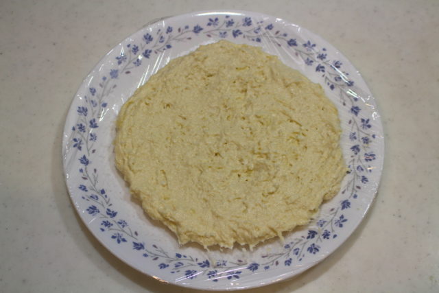 IMG 9343 人気の超簡単ピザのレシピ。ホットケーキミックスと絹豆腐で発酵なしの作り方。