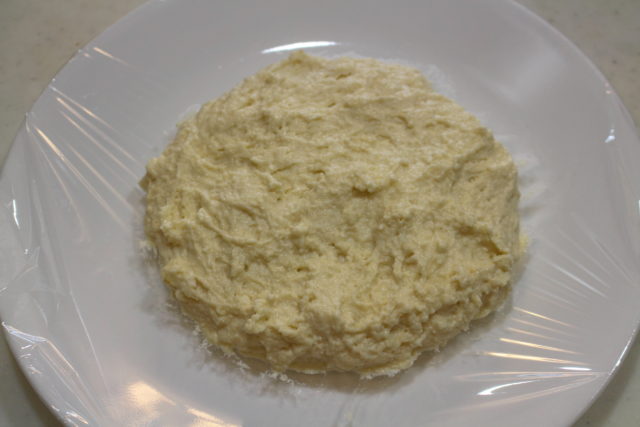 IMG 0998 人気のレンジで簡単レシピ。ツナメルト豆腐蒸しパンの作り方。