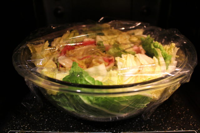 IMG 2506 白菜の大量消費におすすめレシピ。レンジで人気の無水豚バラ白菜ミルフィーユ鍋の簡単作り方。