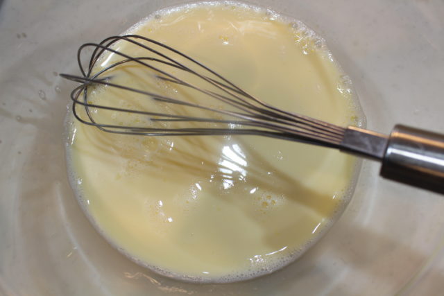 IMG 7486 絶品！とろとろ生カスタードプリンの簡単レシピ。ゼラチンと全卵でなめらかとろける作り方。