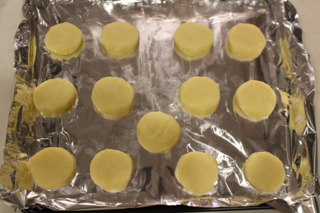 IMG 8035 材料4つでトースターで3分！サクサクきなこクッキーのレシピ。バターなしで簡単作り方。