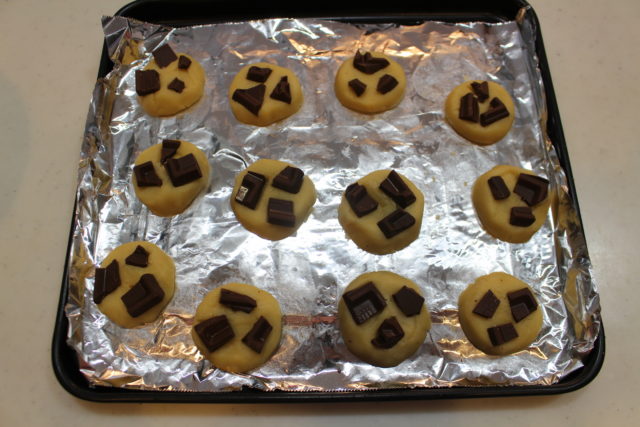 IMG 8863 材料4つでトースターで4分！人気のさくさくチョコチップクッキーの簡単レシピ。