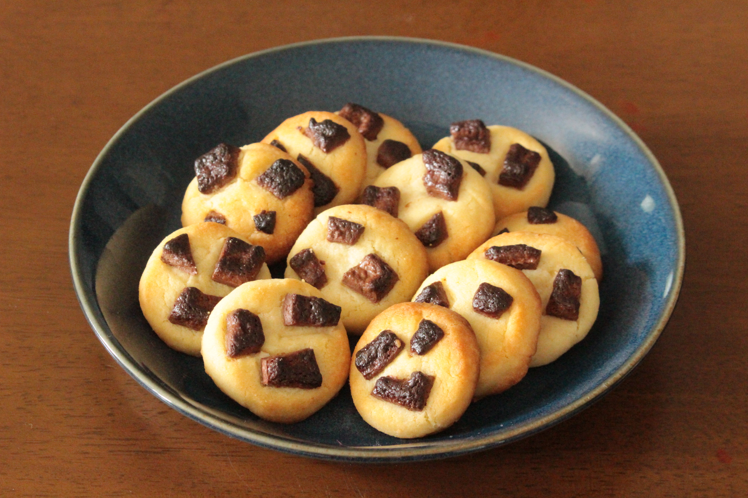 材料4つでトースターで4分 人気のさくさくチョコチップクッキーの簡単レシピ つくりおき食堂