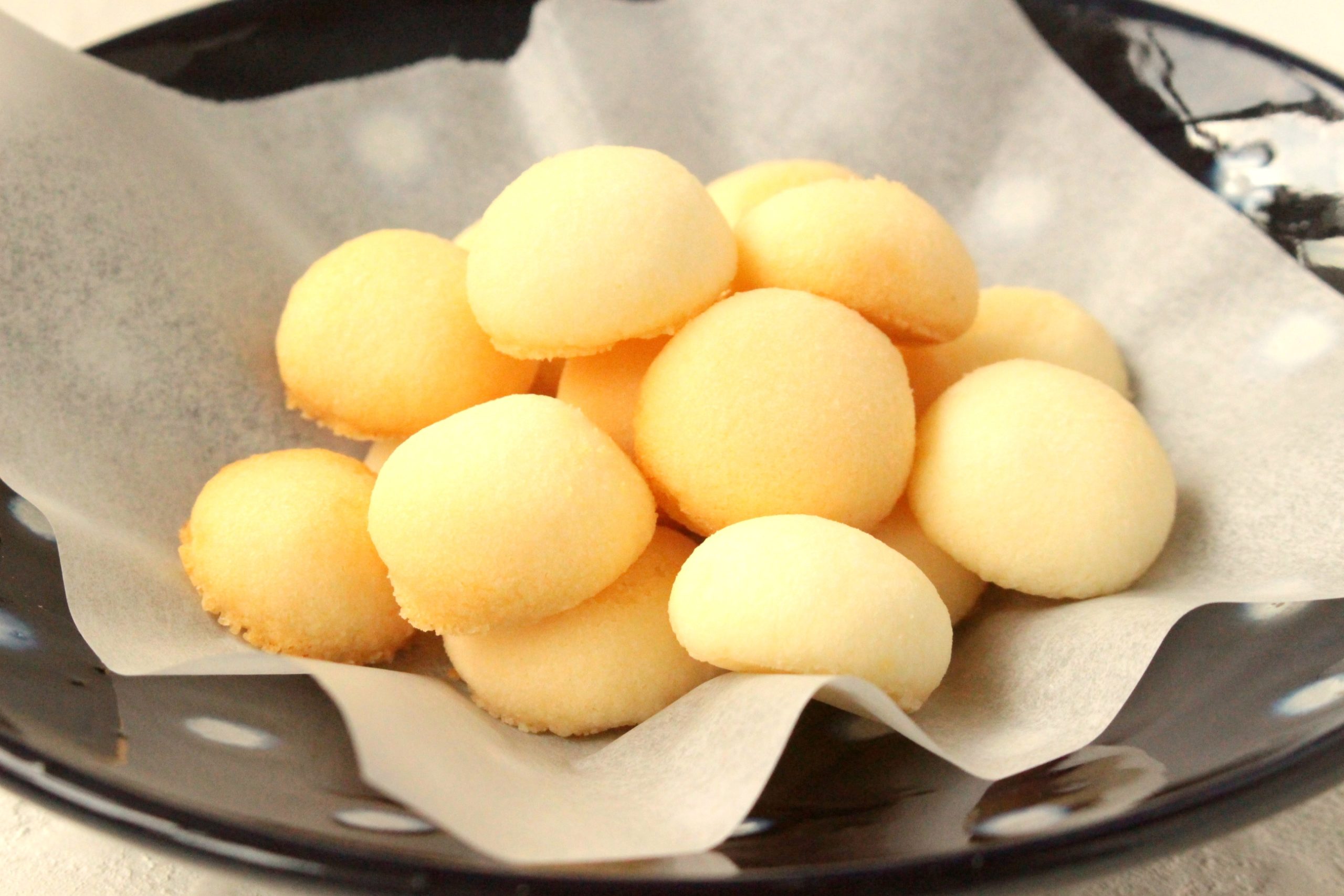 菓子 小麦粉 お 実は、日本で一番小麦粉焼き菓子を生産しているのは小倉のメーカーでした【（株）七尾製菓】