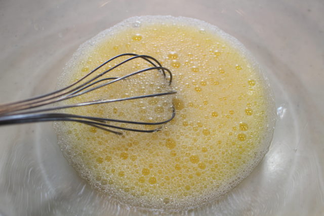 IMG 2394 水切りヨーグルトで出たホエーの使い方！ホエー消費におすすめの簡単パンケーキのレシピ。