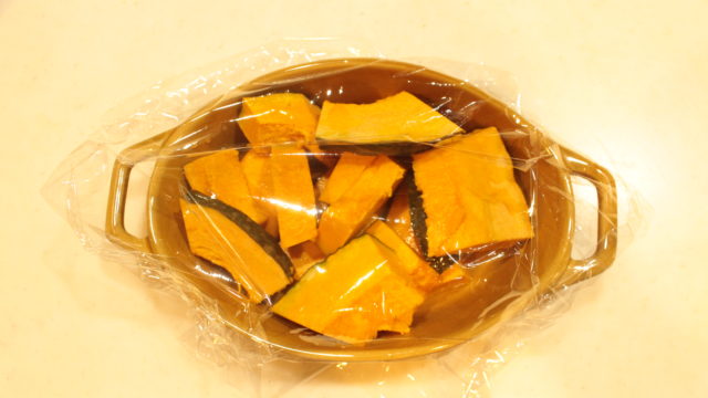 IMG 1671 味付けはコーンスープの素だけ！材料3つで10分で完成。かぼちゃのコンポタチーズ焼きの作り方。