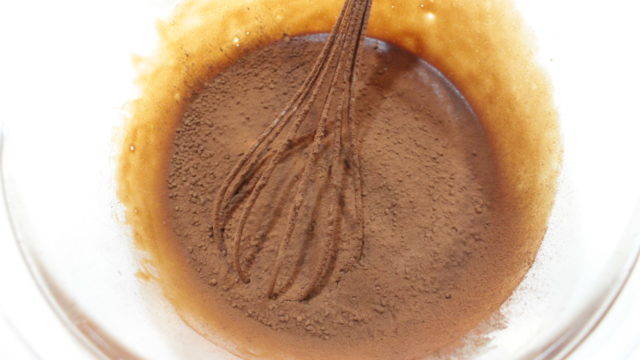 IMG 2885 人気の抹茶の市松模様！超濃厚しっとり生チョコケーキ。レンジで3分で簡単！