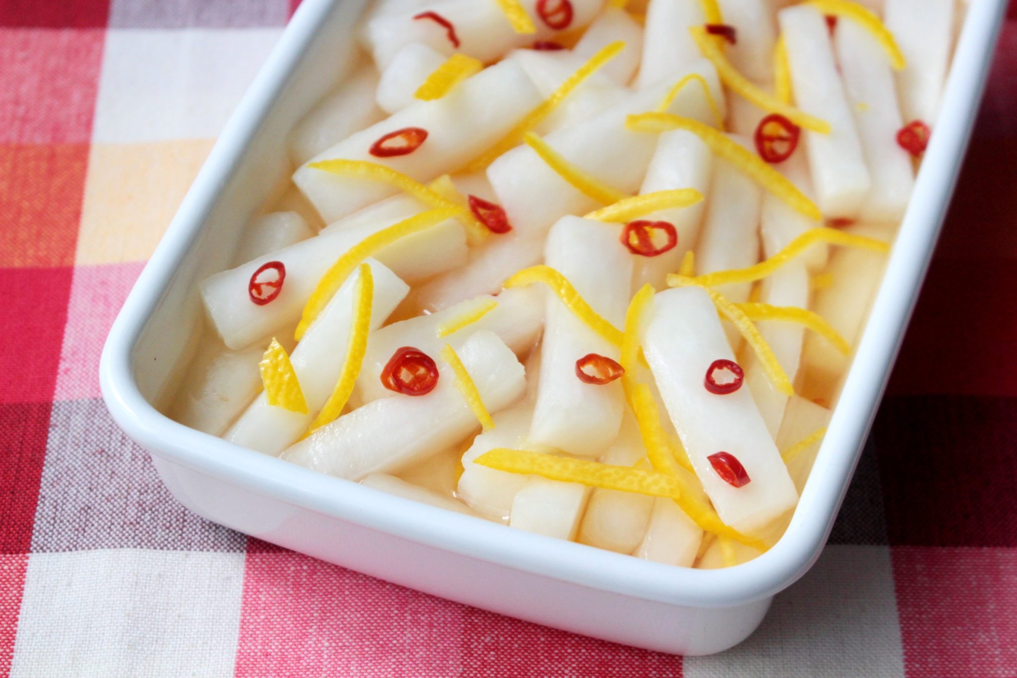  1つのレシピで一夜漬けのサツマイモオートミール