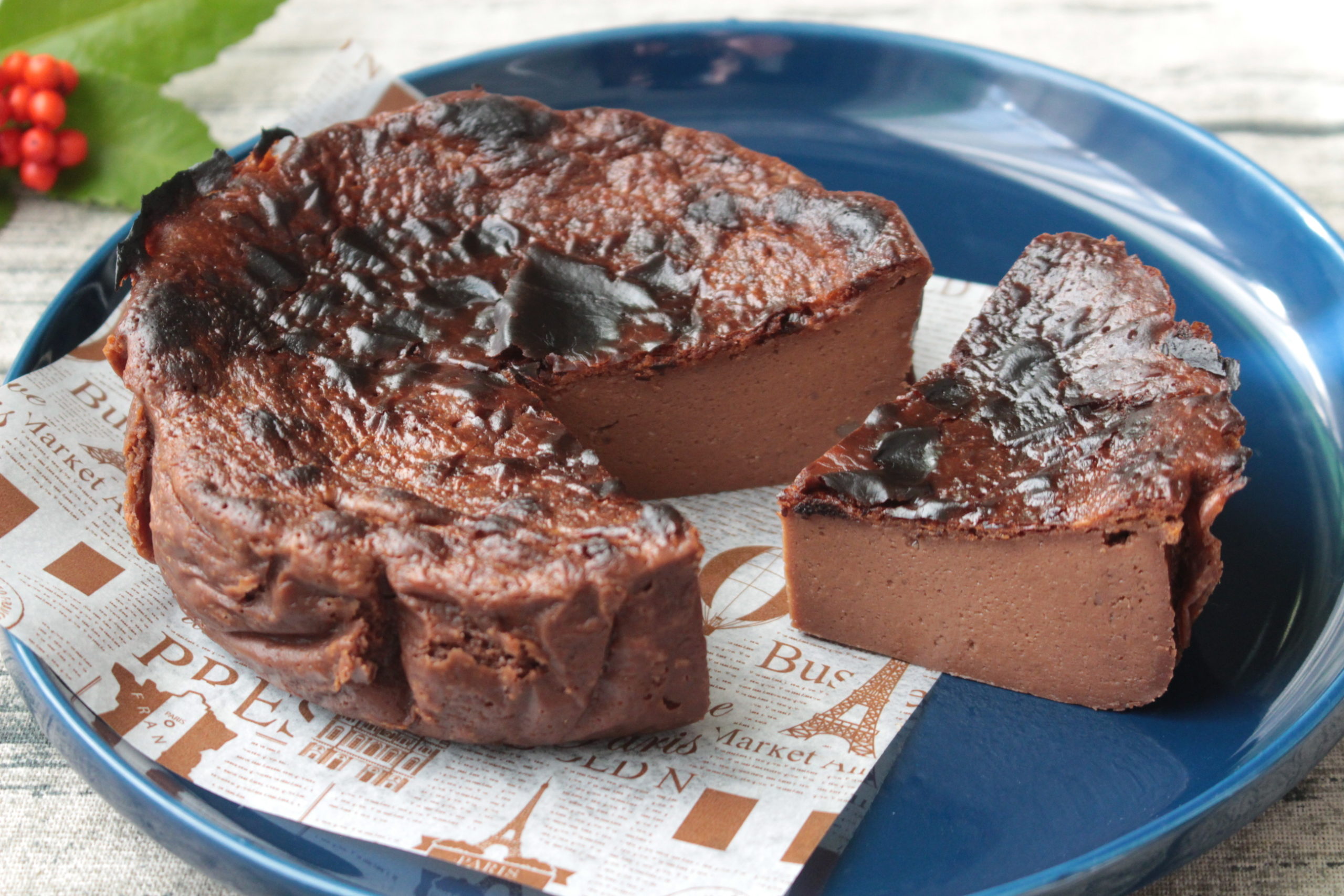 ローソンで大人気 濃厚バスク風ショコラチーズケーキの再現レシピ 絶品ショコラバスチーの簡単作り方 つくりおき食堂