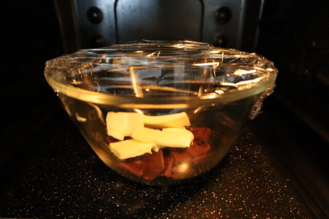 IMG 7739 バレンタインにおすすめ！濃厚しっとりクッキーナッツブラウニーの超簡単作り方。レンチン2回で12分で完成！