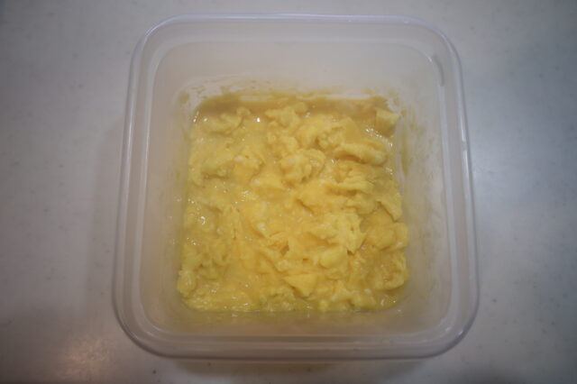 IMG 1887 レンジで簡単！ふわふわ卵そぼろのレシピ。お弁当の作り置きにおすすめ！