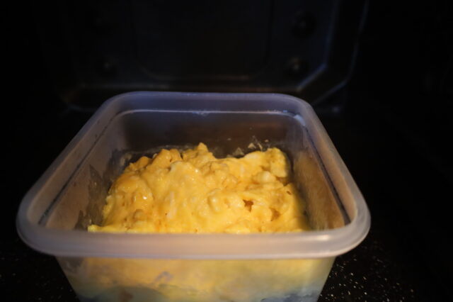 IMG 1888 レンジで簡単！ふわふわ卵そぼろのレシピ。お弁当の作り置きにおすすめ！