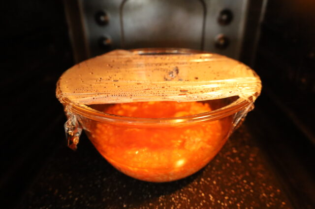 IMG 4383 レンジで炊くからこそ美味しい！絶品チキンライスでオムライスの簡単レシピ。