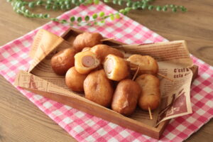 タグ付き】もっちりアメリカンドッグクッション タグ付き】もっちり