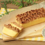 シナモン香るザクザククランブルチーズケーキの超簡単作り方！