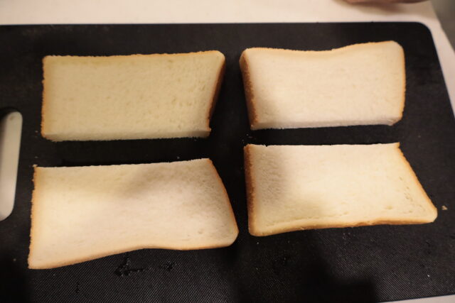 IMG 7375 食パンでフライパンで作れて超簡単！カリカリこんがりシナモンロールのレシピ