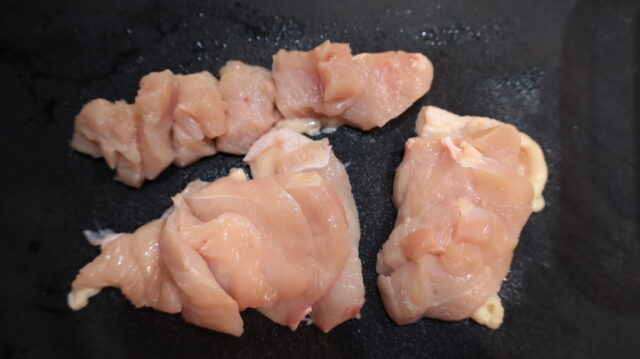 IMG 7132 鶏むね肉やわらか人気レシピ。ぷるぷる鶏むね肉のうま塩みぞれ煮の作り方。