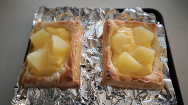 IMG 7415 人気のカスタードアップルパイのトースターで簡単レシピ。とろとろカスタードの作り方。