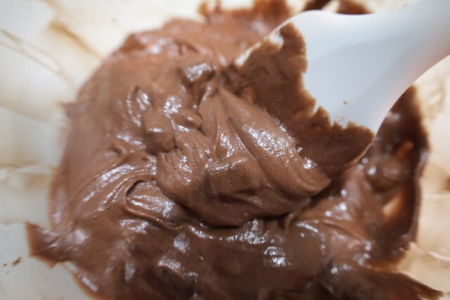 IMG 8471 ザクザククランブルのチョコレートマフィンのトースターで簡単レシピ。
