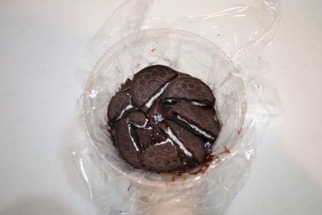 IMG 3300 材料３つで作業５分！生チョコオレオの作り方。最高に簡単なバレンタインレシピ。