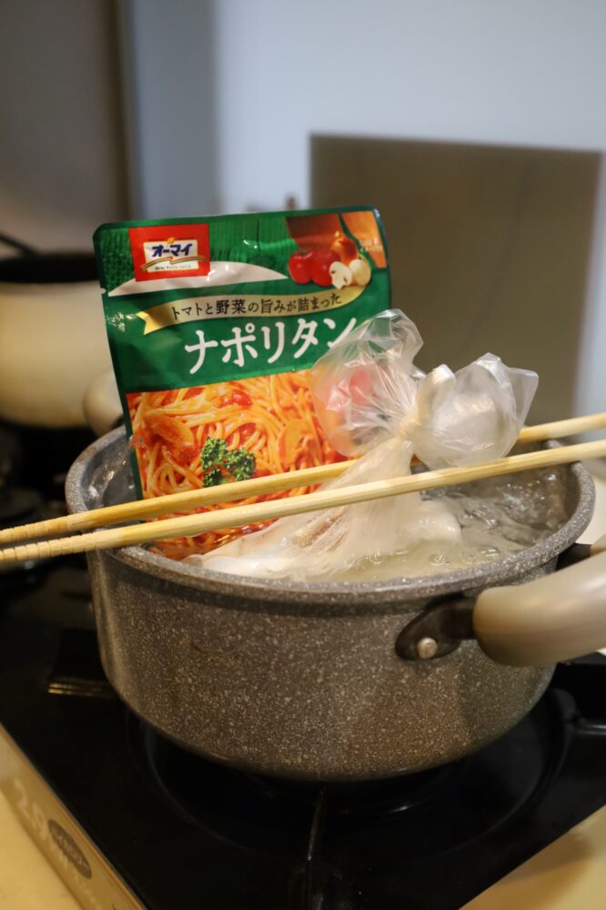 IMG 2558s 災害時のライフハックレシピ。ポリ袋で炊くご飯でナポリタンライスの作り方。
