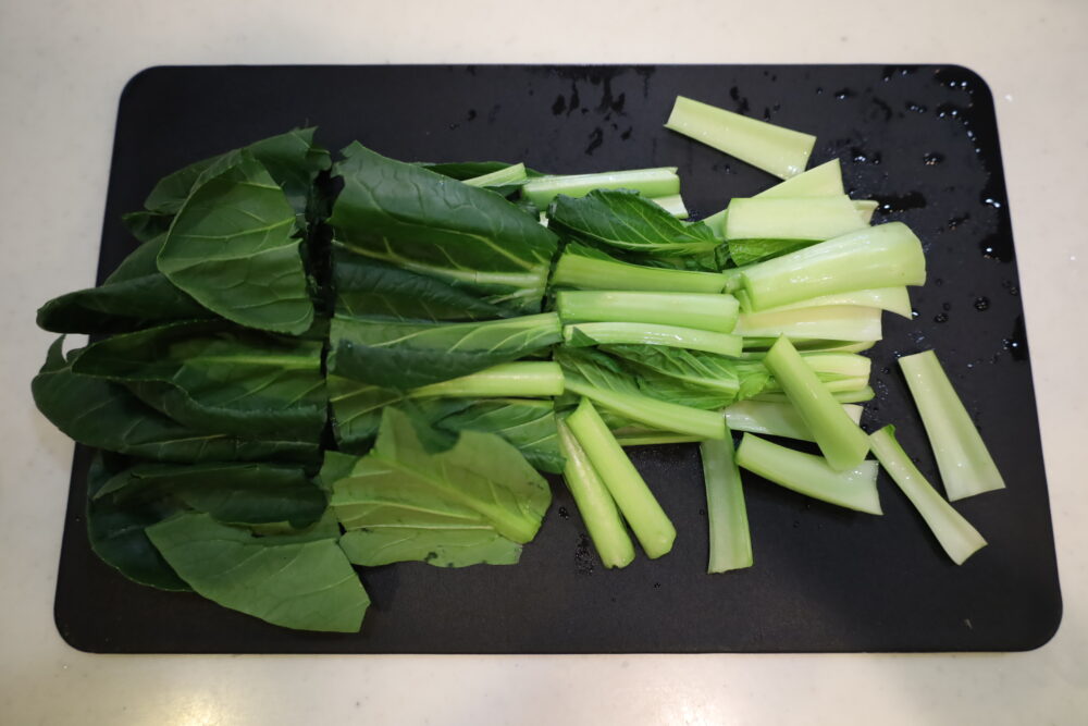 IMG 2410 小松菜と豚肉の生姜こうじ蒸しの常備菜レシピ。野菜がたっぷり食べられる作り置き。