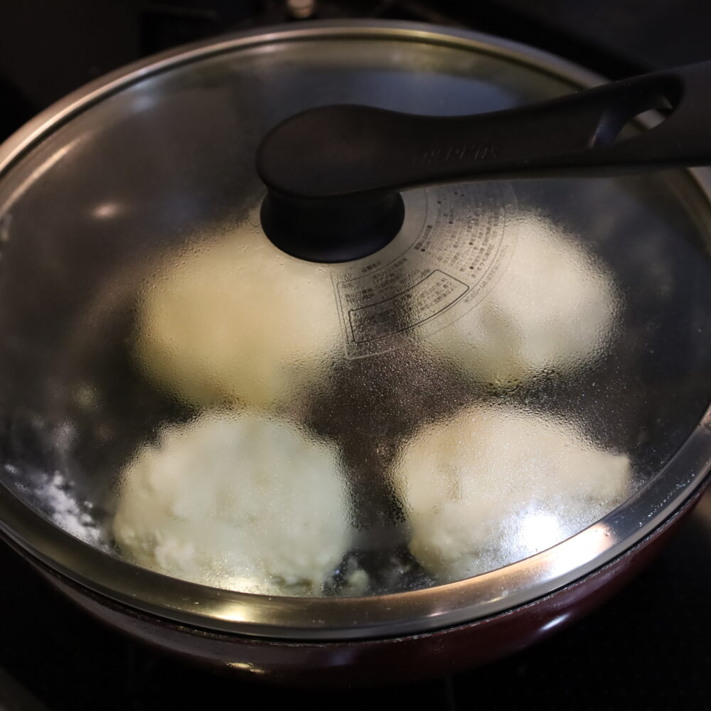 IMG 9862 発酵なしですぐできる！もちもちお豆腐パンのレシピ。フライパンひとつで簡単な作り方。