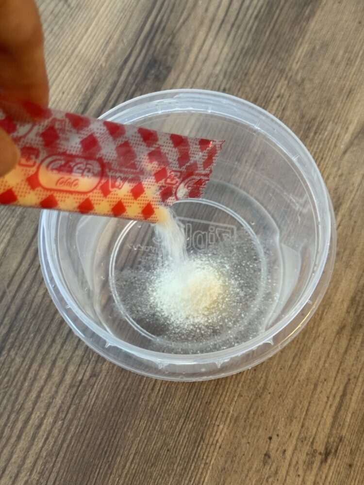 IMG 9823 コンビニ行くよりも早い！7分で固まる魔法のぷるぷる紅茶ゼリーラテ