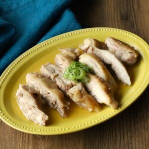 材料３つでレンジで簡単！だしうま鶏チャーシュー