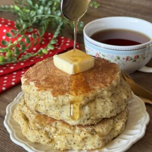 お豆腐でもちもちふわふわ。分厚い紅茶のパンケーキ
