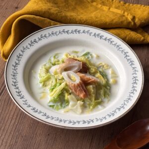 15分で完成!「キャベツのちくわチャウダー」ちくわのうま味でまるで海の幸の贅沢クリームスープ