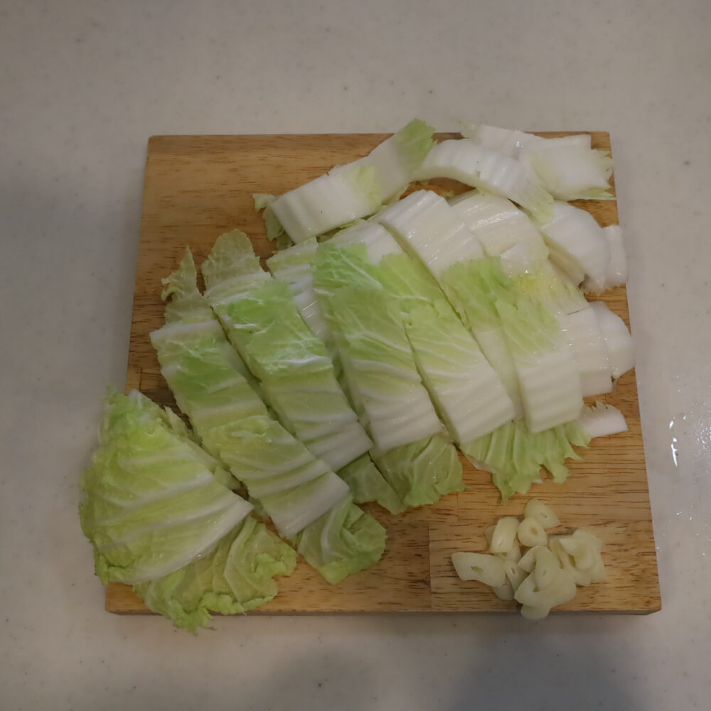 IMG 7357 白菜が大量消費できる定番作り置きおかず。15分で完成！とろとろ白菜と豚こまのうま塩あんかけ