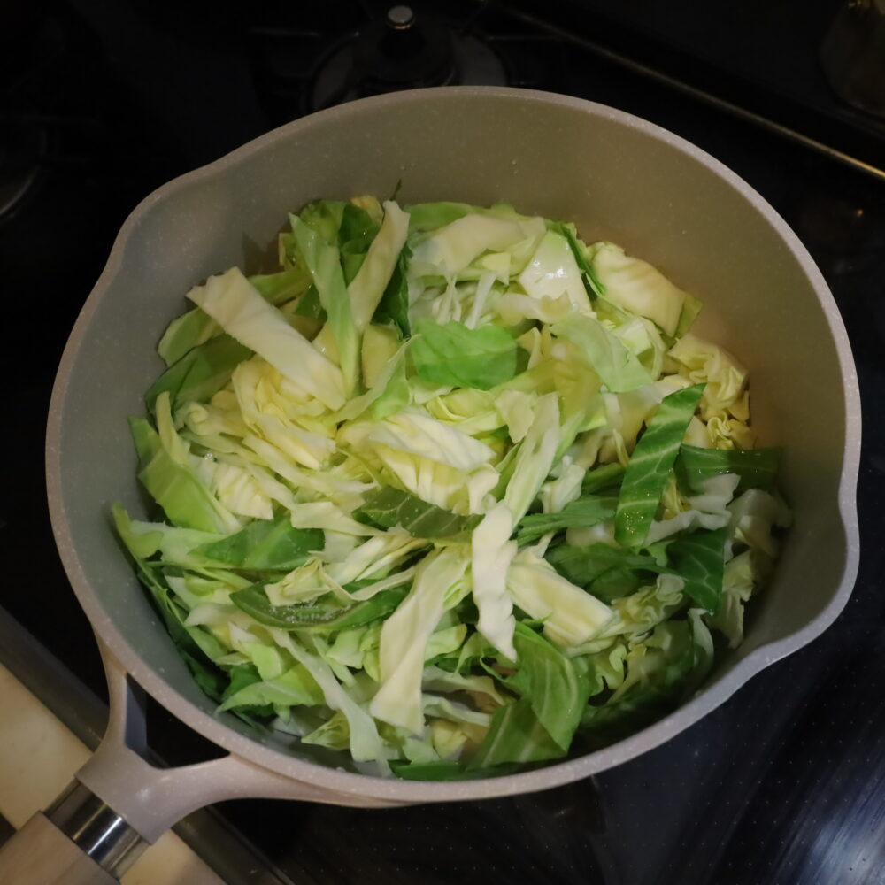 15分で完成!「キャベツのちくわチャウダー」ちくわのうま味でまるで海の幸の贅沢クリームスープ 26 15分で完成!「キャベツのちくわチャウダー」ちくわのうま味でまるで海の幸の贅沢クリームスープ IMG 7832 15分で完成!「キャベツのちくわチャウダー」ちくわのうま味でまるで海の幸の贅沢クリームスープ