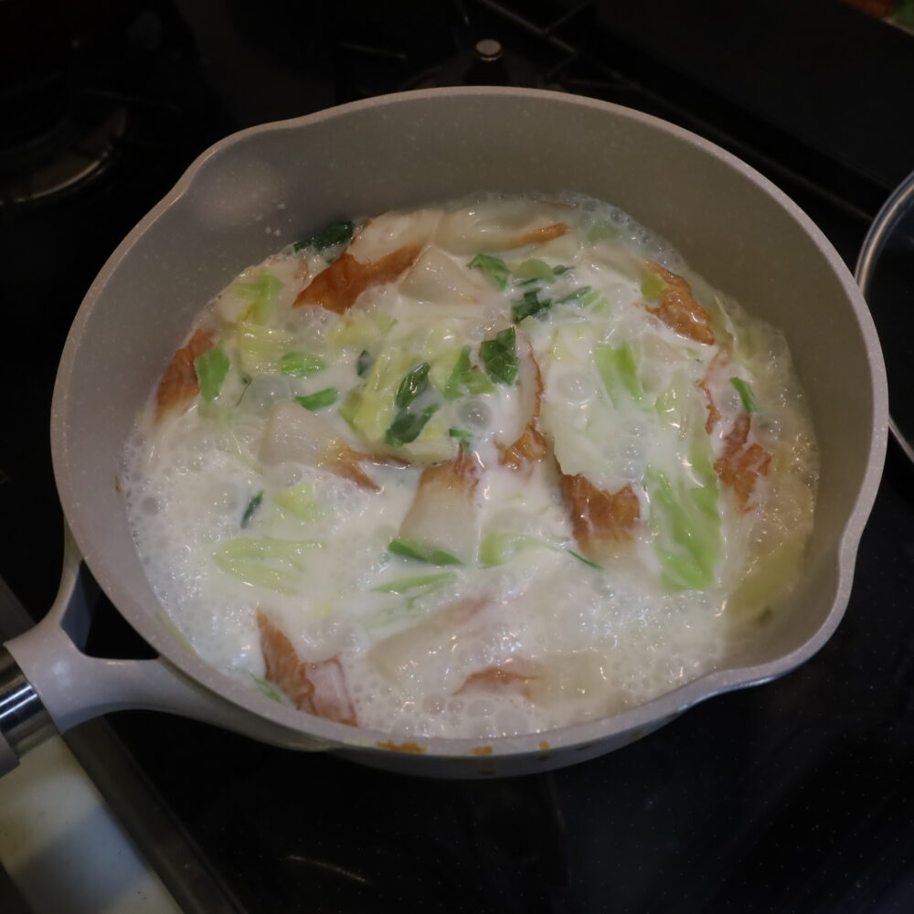 15分で完成!「キャベツのちくわチャウダー」ちくわのうま味でまるで海の幸の贅沢クリームスープ 32 15分で完成!「キャベツのちくわチャウダー」ちくわのうま味でまるで海の幸の贅沢クリームスープ IMG 7850 15分で完成!「キャベツのちくわチャウダー」ちくわのうま味でまるで海の幸の贅沢クリームスープ