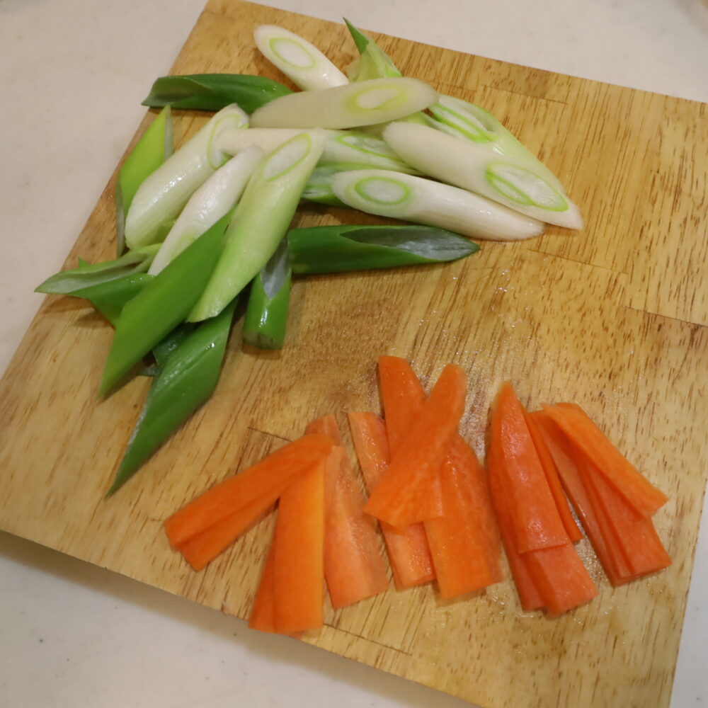 IMG 8433 15分で完成！ごま油香る焦がしネギと鶏肉の醤油クリームシチュー