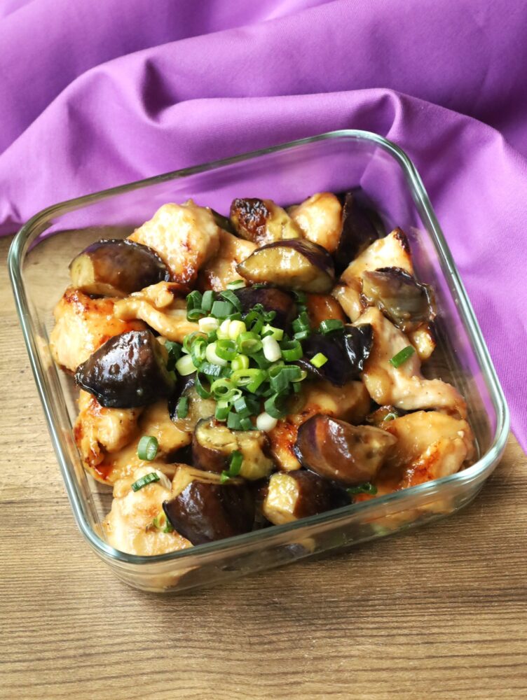 びっくりするほどおいしい「鶏むね肉となすのうま塩炒め」のレシピ。液体塩こうじとめんつゆだけで絶品! 3 びっくりするほどおいしい「鶏むね肉となすのうま塩炒め」のレシピ。液体塩こうじとめんつゆだけで絶品! 胸肉なすのうま塩炒め3 びっくりするほどおいしい「鶏むね肉となすのうま塩炒め」のレシピ。液体塩こうじとめんつゆだけで絶品!
