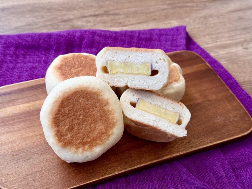 さつま芋チーズおやき 秋の絶品おやつのレシピ。「さつま芋チーズおやき」はホットケーキミックスで簡単♪