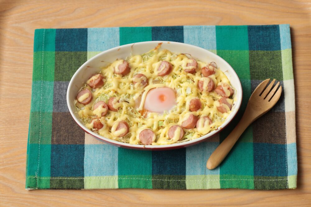すごもりたまご 1 お休みの日の簡単ごはんにも♪「ウインナー巣ごもり卵」のレシピ《トースターで焼くだけ》