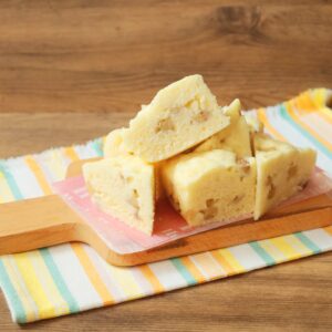 ホットケーキミックスで簡単♪もっちもちの「豆腐バナナ蒸しパン」の作り方