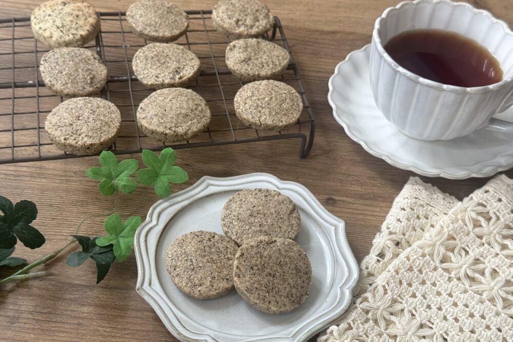 ソルティ紅茶クッキー 最高の「ソルティ紅茶クッキー」のレシピ。ほんのり塩気を効かせてあとひくおいしさ！